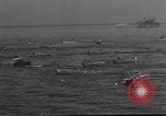 Image Les troupes américaines pratique des assauts amphibies à lieu non identifié Sands Angleterre L'Angleterre, 1944, de la seconde 21 séquences d'archives historiques vidéo 65675049844