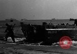 Image Les troupes américaines pratique des assauts amphibies à lieu non identifié Sands Angleterre L'Angleterre, 1944, de la seconde 38 séquences d'archives historiques vidéo 65675049844