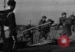 Image Les troupes américaines pratique des assauts amphibies à lieu non identifié Sands Angleterre L'Angleterre, 1944, de la seconde 44 séquences d'archives historiques vidéo 65675049844