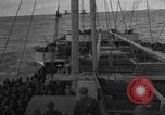 Image Convoi de troupes et d'approvisionnements de l'Amérique à l'Angleterre en Seconde Guerre Mondiale 'Océan Atlantique, 1944, de la seconde 10 séquences d'archives historiques vidéo 65675049845