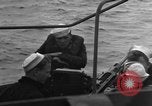 Image Convoi de troupes et d'approvisionnements de l'Amérique à l'Angleterre en Seconde Guerre Mondiale 'Océan Atlantique, 1944, de la seconde 17 séquences d'archives historiques vidéo 65675049845