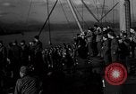 Image Convoi de troupes et d'approvisionnements de l'Amérique à l'Angleterre en Seconde Guerre Mondiale 'Océan Atlantique, 1944, de la seconde 47 séquences d'archives historiques vidéo 65675049845