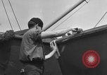 Standbild United States Military Jeeps die an Bord eines Schiffes geladen europäische Theater, 1944, aus Sekunde 41 historischem Filmmaterial Videoclip 65675049849
