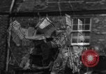 Standbild Landing Craft Infanterie Große offload amerikanischer Truppen in Weymouth England Weymouth England, 1944, aus Sekunde 1 historischem Filmmaterial Videoclip 65675049850