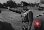 Image Otto-Ernst Remer examine les troupes Berlin Allemagne, 1944, de la seconde 14 séquences d'archives historiques vidéo 65675049859