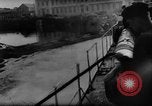 Standbild Deutsche Minesweeper im Englischen Kanal, 1943, aus Sekunde 10 historischem Filmmaterial Videoclip 65675049869