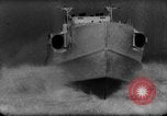Standbild Deutsche Minesweeper im Englischen Kanal, 1943, aus Sekunde 29 historischem Filmmaterial Videoclip 65675049869