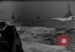 Standbild Deutsche Minesweeper im Englischen Kanal, 1943, aus Sekunde 40 historischem Filmmaterial Videoclip 65675049869