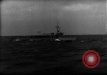 Standbild Flottille der Deutschen minesweepers im Englischen Kanal, 1943, aus Sekunde 8 historischem Filmmaterial Videoclip 65675049870