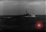 Standbild Flottille der Deutschen minesweepers im Englischen Kanal, 1943, aus Sekunde 11 historischem Filmmaterial Videoclip 65675049870