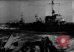 Standbild Flottille der Deutschen minesweepers im Englischen Kanal, 1943, aus Sekunde 21 historischem Filmmaterial Videoclip 65675049870