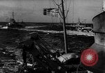Standbild Flottille der Deutschen minesweepers im Englischen Kanal, 1943, aus Sekunde 28 historischem Filmmaterial Videoclip 65675049870