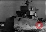 Standbild Flottille der Deutschen minesweepers im Englischen Kanal, 1943, aus Sekunde 37 historischem Filmmaterial Videoclip 65675049870