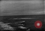 Standbild Flottille der Deutschen minesweepers im Englischen Kanal, 1943, aus Sekunde 51 historischem Filmmaterial Videoclip 65675049870