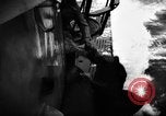 Standbild Allied Schiff Atlantik, 1943, aus Sekunde 24 historischem Filmmaterial Videoclip 65675049871
