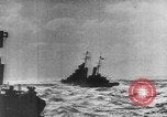 Standbild Achse Kriegsschiffe Angriff Alllied Konvoi Mittelmeer, 1939, aus Sekunde 13 historischem Filmmaterial Videoclip 65675049874