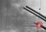 Standbild Achse Kriegsschiffe Angriff Alllied Konvoi Mittelmeer, 1939, aus Sekunde 15 historischem Filmmaterial Videoclip 65675049874