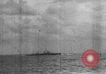 Standbild Achse Kriegsschiffe Angriff Alllied Konvoi Mittelmeer, 1939, aus Sekunde 16 historischem Filmmaterial Videoclip 65675049874