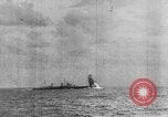 Standbild Achse Kriegsschiffe Angriff Alllied Konvoi Mittelmeer, 1939, aus Sekunde 17 historischem Filmmaterial Videoclip 65675049874