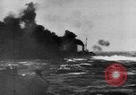 Standbild Achse Kriegsschiffe Angriff Alllied Konvoi Mittelmeer, 1939, aus Sekunde 26 historischem Filmmaterial Videoclip 65675049874
