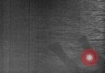 Standbild Achse Kriegsschiffe Angriff Alllied Konvoi Mittelmeer, 1939, aus Sekunde 29 historischem Filmmaterial Videoclip 65675049874