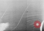 Standbild Achse Kriegsschiffe Angriff Alllied Konvoi Mittelmeer, 1939, aus Sekunde 60 historischem Filmmaterial Videoclip 65675049874