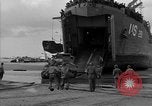 Standbild Landing Ship Tank Frankreich, 1944, aus Sekunde 7 historischem Filmmaterial Videoclip 65675049885