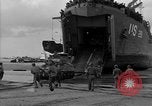 Standbild Landing Ship Tank Frankreich, 1944, aus Sekunde 8 historischem Filmmaterial Videoclip 65675049885