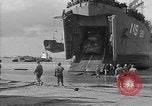 Standbild Landing Ship Tank Frankreich, 1944, aus Sekunde 41 historischem Filmmaterial Videoclip 65675049885