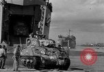 Standbild Landing Ship Tank Frankreich, 1944, aus Sekunde 42 historischem Filmmaterial Videoclip 65675049885