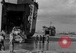 Standbild Landing Ship Tank Frankreich, 1944, aus Sekunde 51 historischem Filmmaterial Videoclip 65675049885