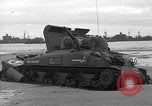 Standbild Landing Craft Tank Frankreich, 1944, aus Sekunde 47 historischem Filmmaterial Videoclip 65675049886