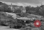 Standbild amphibische Fahrzeug Frankreich, 1944, aus Sekunde 15 historischem Filmmaterial Videoclip 65675049887