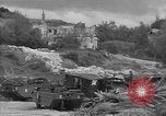 Standbild amphibische Fahrzeug Frankreich, 1944, aus Sekunde 16 historischem Filmmaterial Videoclip 65675049887