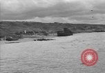 Standbild amphibische Fahrzeug Frankreich, 1944, aus Sekunde 54 historischem Filmmaterial Videoclip 65675049887