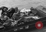 Standbild amphibische Fahrzeug Frankreich, 1944, aus Sekunde 61 historischem Filmmaterial Videoclip 65675049887