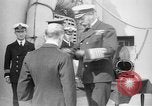 Standbild Vice Admiral William Pakenham geadelt von König George V Orkney Inseln Schottland, 1917, aus Sekunde 18 historischem Filmmaterial Videoclip 65675049924