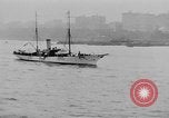 Standbild USS Mayflower (PY-1) New York City USA, 1918, aus Sekunde 14 historischem Filmmaterial Videoclip 65675049926