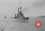 Standbild Weihnachten Flotte überprüfen New York City USA, 1918, aus Sekunde 24 historischem Filmmaterial Videoclip 65675049927