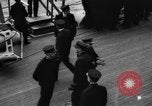 Standbild Inspektion der Segler Atlantik, 1920, aus Sekunde 13 historischem Filmmaterial Videoclip 65675049935