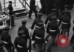 Standbild Inspektion der Segler Atlantik, 1920, aus Sekunde 16 historischem Filmmaterial Videoclip 65675049935