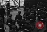 Standbild Inspektion der Segler Atlantik, 1920, aus Sekunde 19 historischem Filmmaterial Videoclip 65675049935