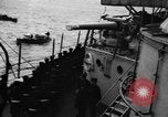 Standbild Inspektion der Segler Atlantik, 1920, aus Sekunde 25 historischem Filmmaterial Videoclip 65675049935
