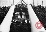 Standbild Inspektion der Segler Atlantik, 1920, aus Sekunde 58 historischem Filmmaterial Videoclip 65675049935