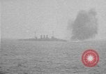 Image US Navy naufrage vaisseau cible 'Océan Atlantique, 1920, de la seconde 5 séquences d'archives historiques vidéo 65675049940