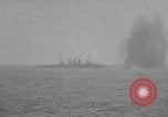 Image US Navy naufrage vaisseau cible 'Océan Atlantique, 1920, de la seconde 7 séquences d'archives historiques vidéo 65675049940