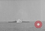 Image US Navy naufrage vaisseau cible 'Océan Atlantique, 1920, de la seconde 28 séquences d'archives historiques vidéo 65675049940