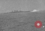 Image US Navy naufrage vaisseau cible 'Océan Atlantique, 1920, de la seconde 41 séquences d'archives historiques vidéo 65675049940