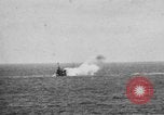 Image US Navy naufrage vaisseau cible 'Océan Atlantique, 1920, de la seconde 56 séquences d'archives historiques vidéo 65675049940