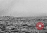 Image système de signalisation clignotant 'Océan Atlantique, 1920, de la seconde 8 séquences d'archives historiques vidéo 65675049945